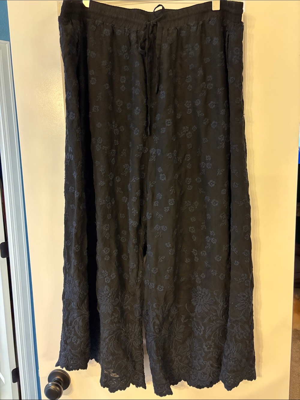 Johnny Was Black Embroidered Drawstring Pants - Picture 8 of 8